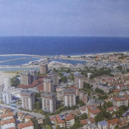 Il Vicolo 48 Bed & Breakfast Pesaro Bagian luar foto