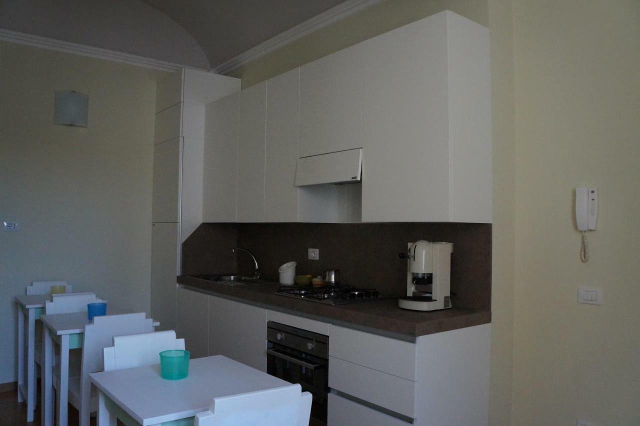Il Vicolo 48 Bed & Breakfast Pesaro Bagian luar foto