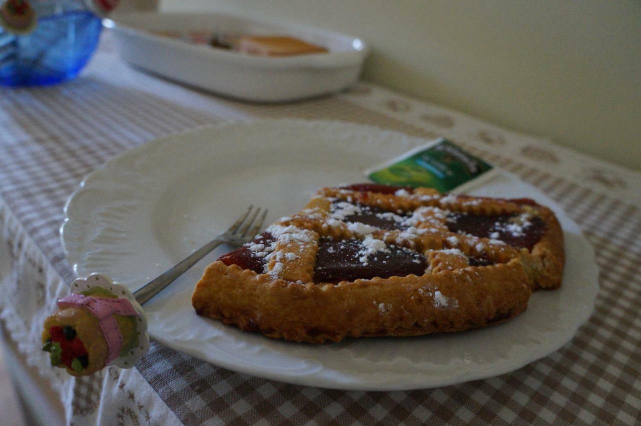 Il Vicolo 48 Bed & Breakfast Pesaro Bagian luar foto