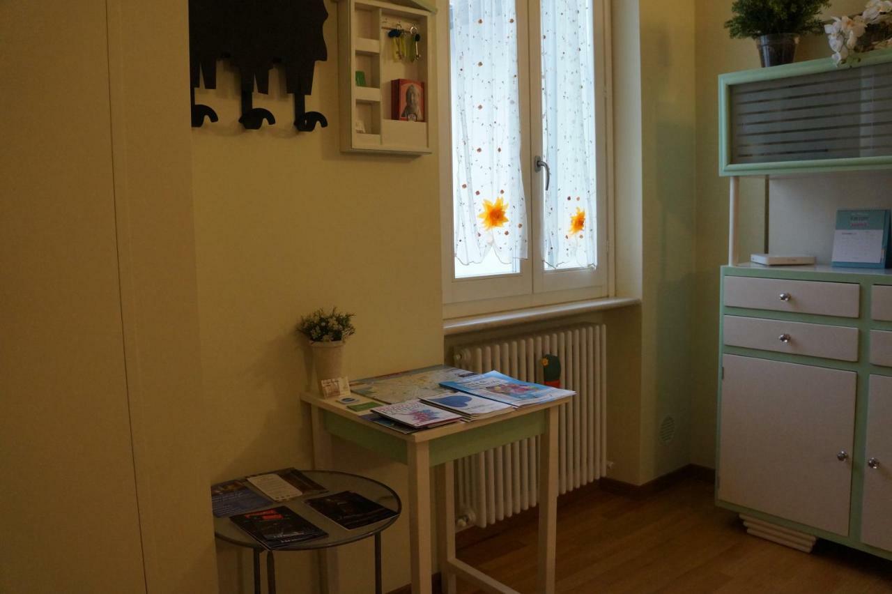 Il Vicolo 48 Bed & Breakfast Pesaro Bagian luar foto