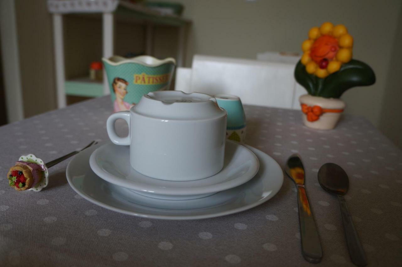 Il Vicolo 48 Bed & Breakfast Pesaro Bagian luar foto