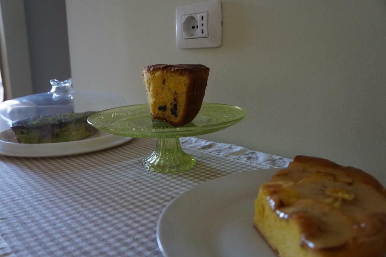 Il Vicolo 48 Bed & Breakfast Pesaro Bagian luar foto