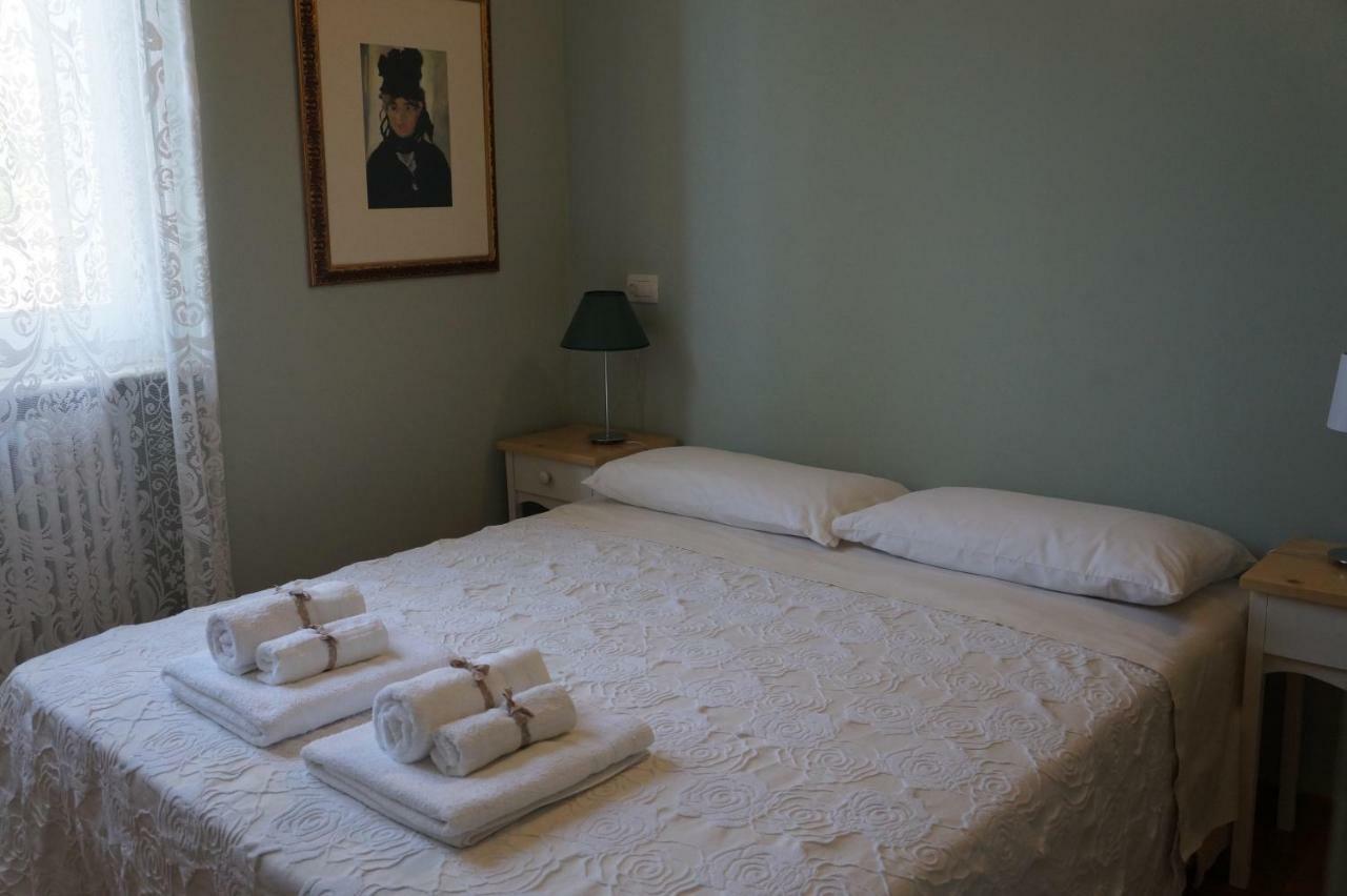 Il Vicolo 48 Bed & Breakfast Pesaro Bagian luar foto