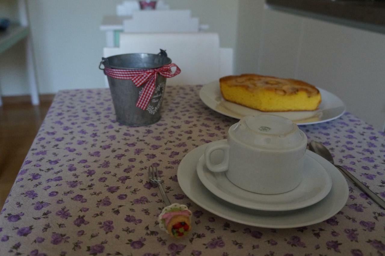 Il Vicolo 48 Bed & Breakfast Pesaro Bagian luar foto
