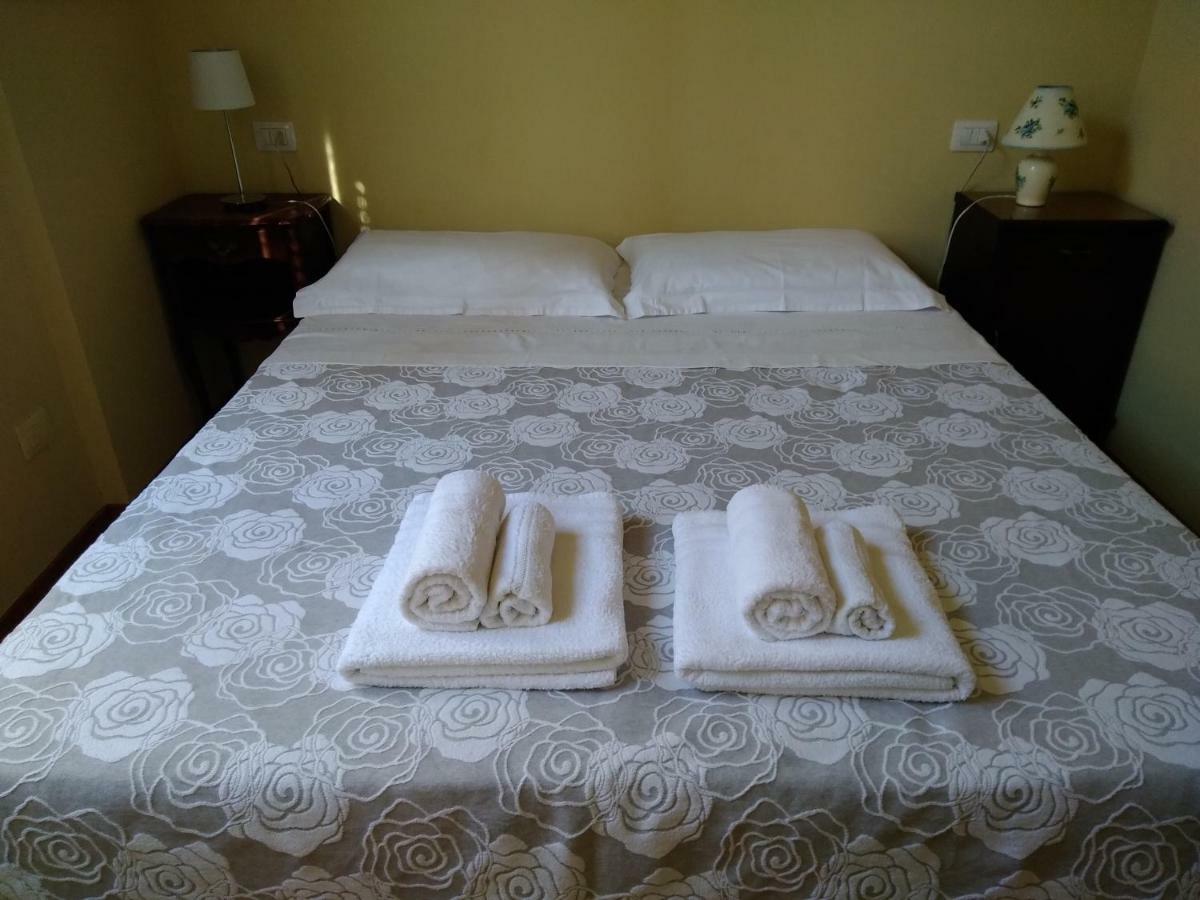 Il Vicolo 48 Bed & Breakfast Pesaro Bagian luar foto